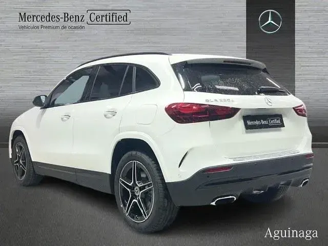 Nuevo Mercedes GLA250 218 CV (160 kW) 2026 Blanco polar SUV