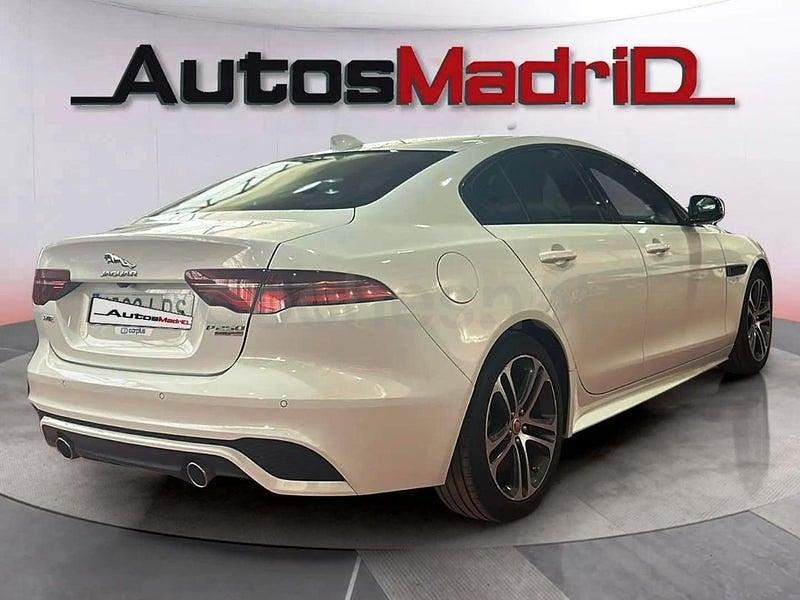Usado Jaguar XE R-Dynamic 250 CV (183 kW) 2020 Blanco Berlina