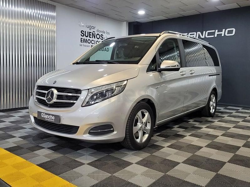 Usado Mercedes V250 Avantgarde 190 CV (139 kW) 2016 Gris / plata Monovolumen