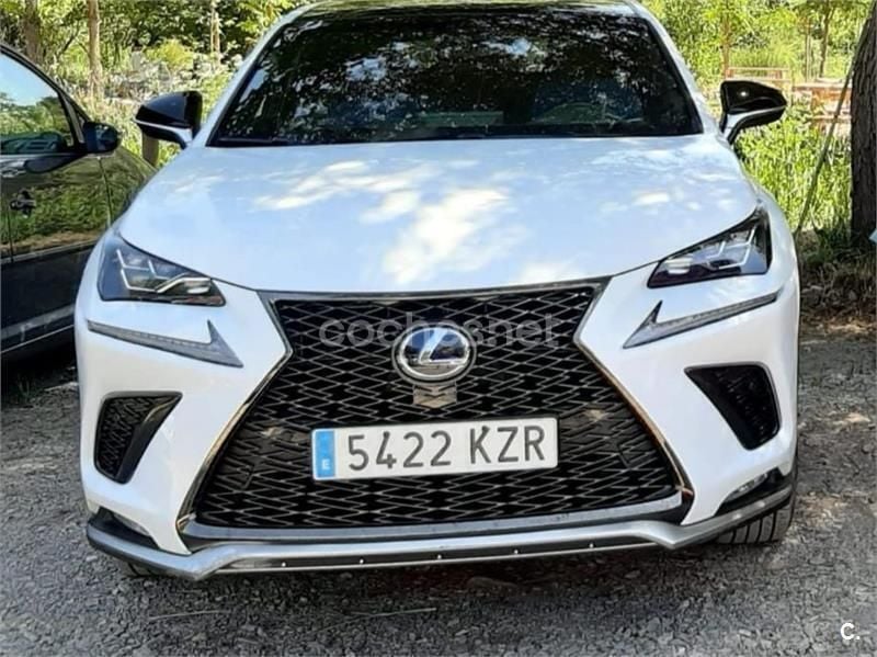 Blanco Usado 2019 Lexus NX300h Sport Line SUV | 42.490 € - Imagen 1/4