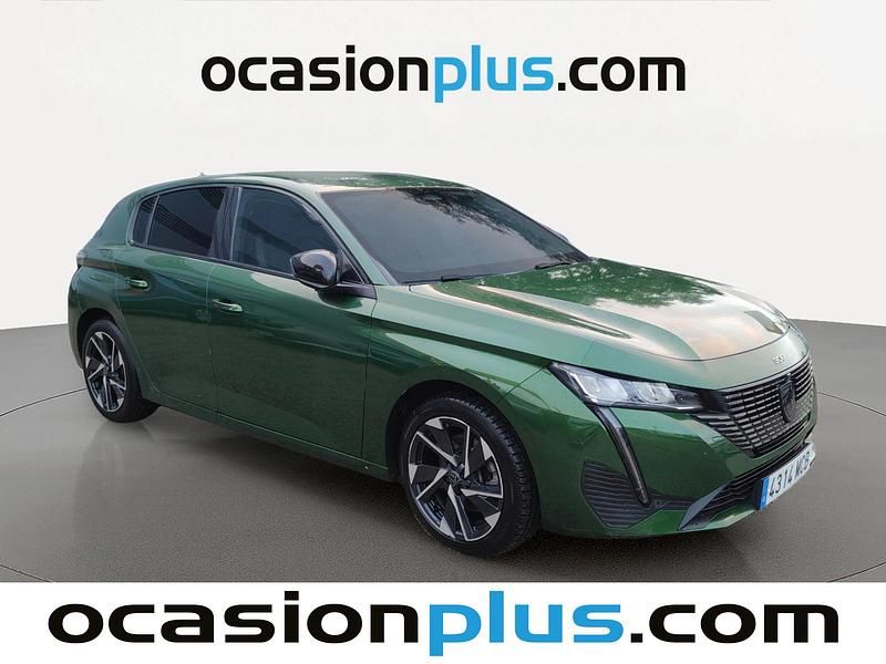 Käytetty Peugeot 308 Allure 131 HP (96 kW) 2022 Vihreä Viistoperä