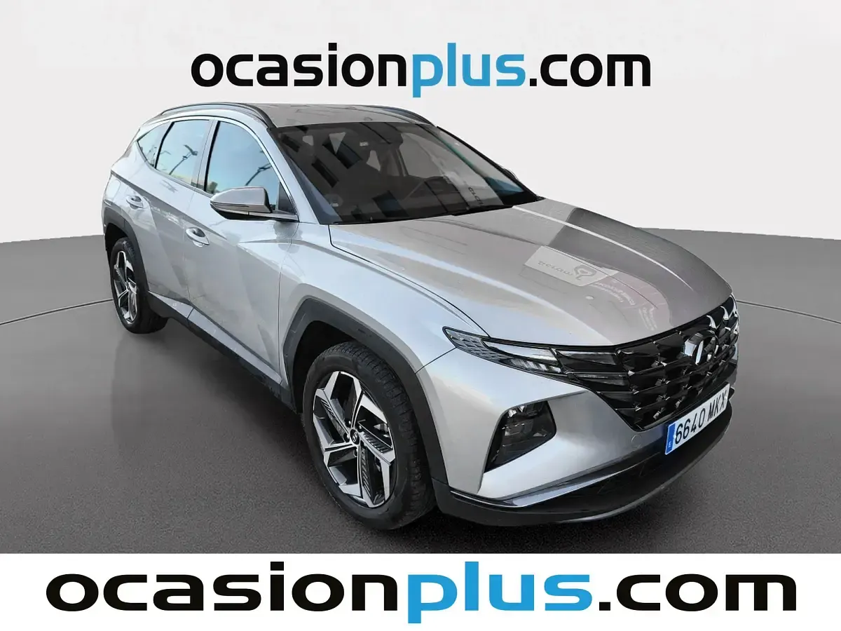 Usado Hyundai Tucson 265 CV (194 kW) 2023 Gris plata SUV