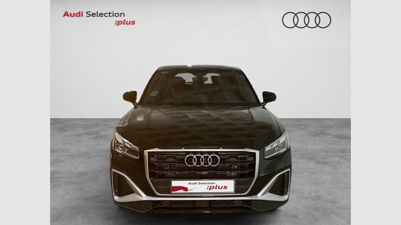 Usado Audi Q2 S-Line 150 CV (110 kW) 2024 Negro mythos metalizado SUV