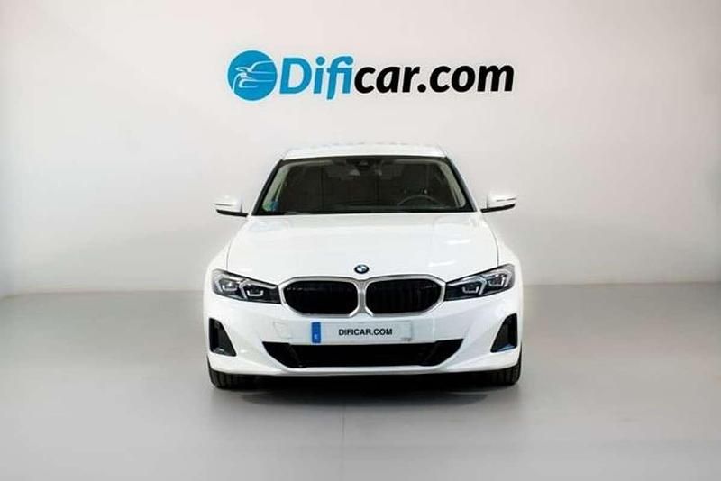 Usado BMW 318 Shadowline 151 CV (111 kW) 2023 Blanco SUV