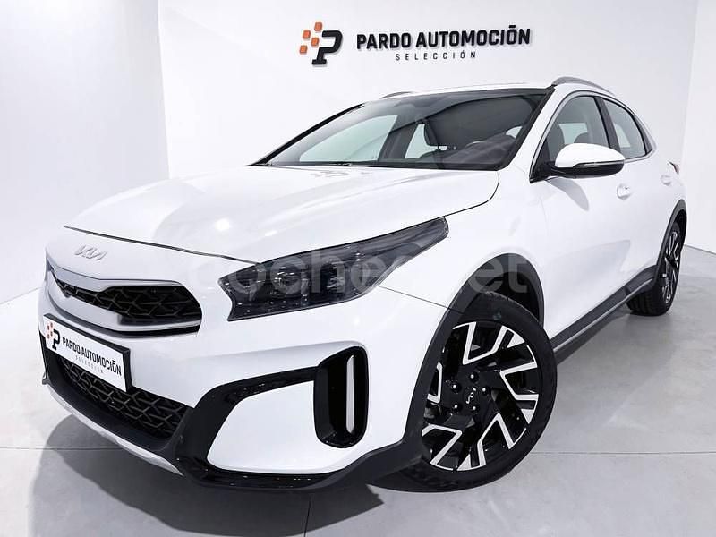 Usado Kia XCeed 100 CV (73 kW) 2024 Blanco SUV