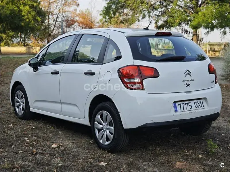 Usado Citroën C3 75 CV (55 kW) 2010 Blanco Berlina