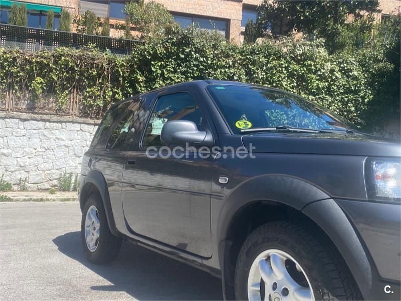 Gris / plata Usado 2005 Land Rover Freelander SUV | 11.400 € - Imagen 1/4