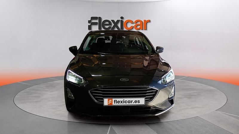 Usado Ford Focus Trend+ 120 CV (88 kW) 2020 Gris Berlina