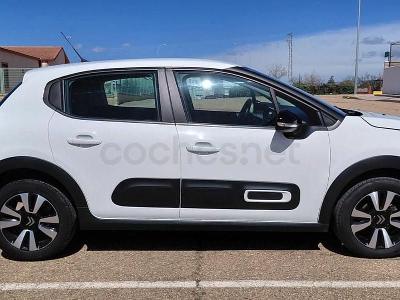 Usado Citroën C3 Aircross Live 110 CV (80 kW) 2021 Gris / plata SUV