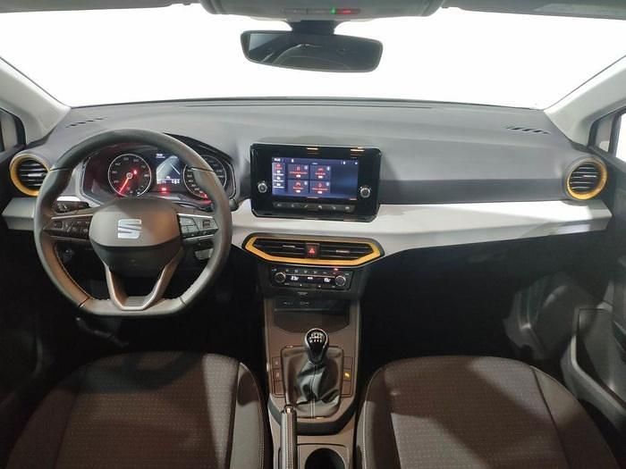 Usado Seat Ibiza Style 110 CV (80 kW) 2022 Blanco