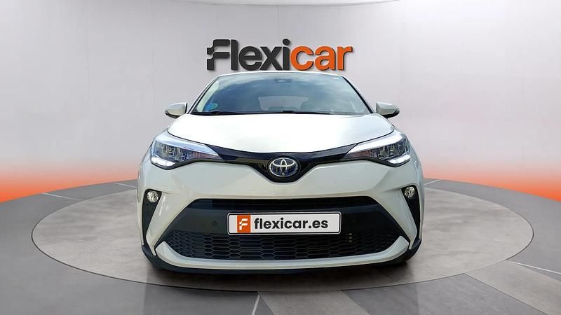 Käytetty Toyota C-HR Advance 122 HP (89 kW) 2021 Valkoinen Katumaasturi