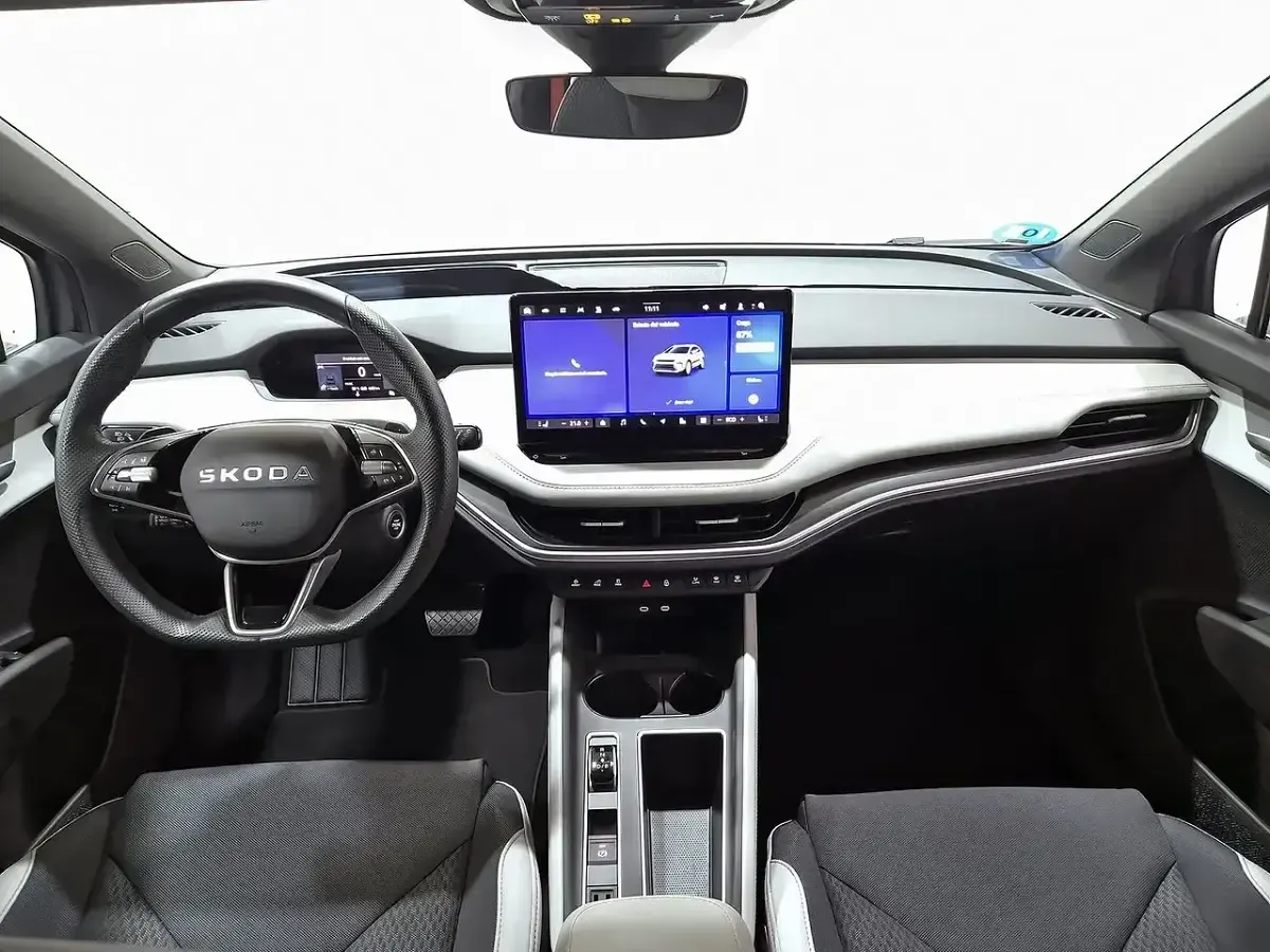 Usado Skoda Elroq 210 kW (286 CV) 2025 Gris SUV