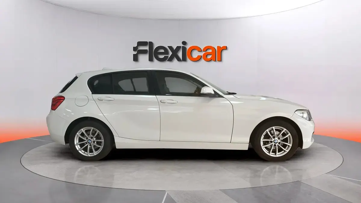 Usado BMW 116 116 CV (85 kW) 2018 Blanco Utilitario
