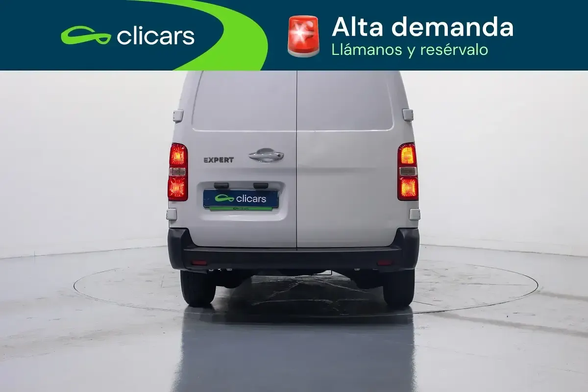 Usado Peugeot Expert Premium 100 CV (73 kW) 2022 Blanco Van