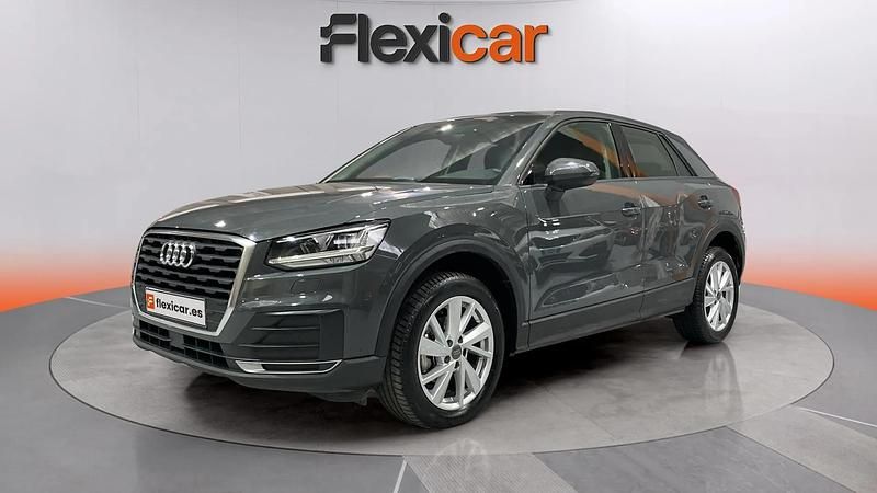 Usado Audi Q2 Advanced 116 CV (85 kW) 2020 Gris SUV