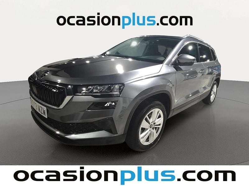 Gris Usado 2025 Skoda Karoq Selection SUV | 27.500 € (Precio justo) - Imagen 1/4