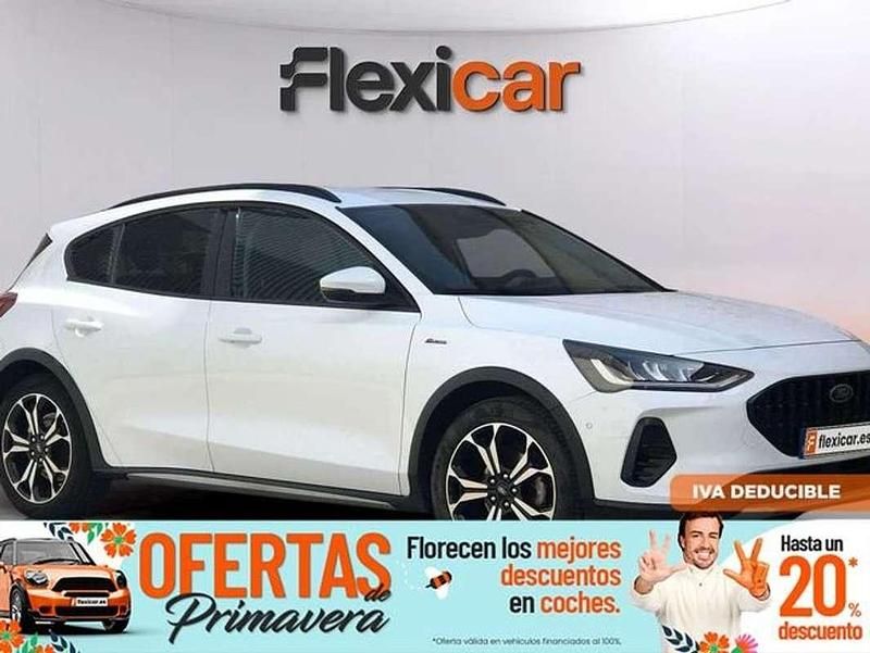 Usado Ford Focus Active 156 CV (114 kW) 2022 Blanco Berlina