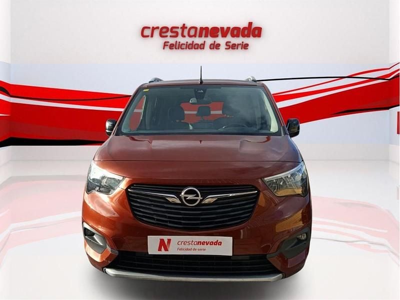 Usado Opel Combo Elegance 102 HP (75 kW) 2022 Castanho Monovolume