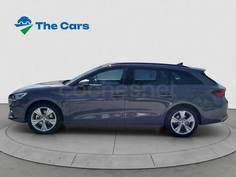 Begagnad Seat Leon FR 204 HK (150 kW) 2025 Grå Kombi