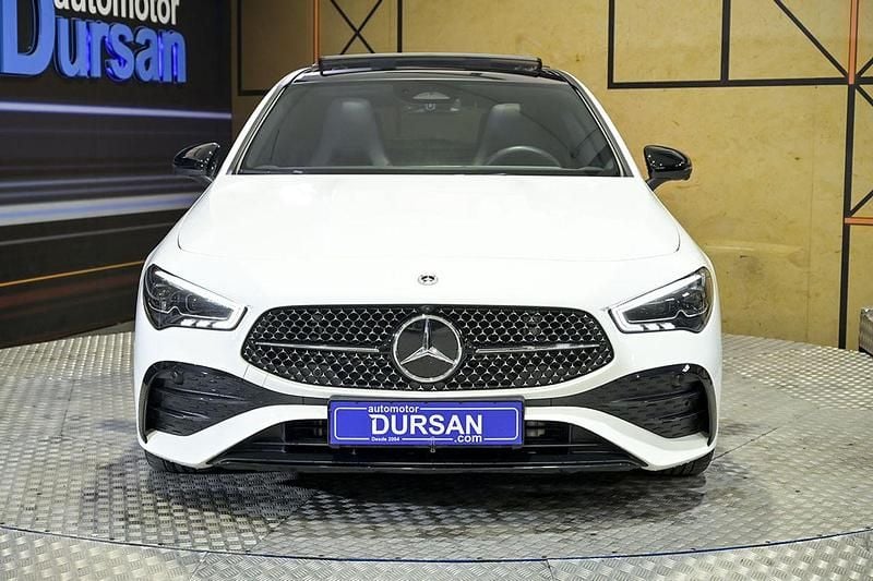 Usado Mercedes CLA220 190 CV (139 kW) 2024 Blanco Berlina