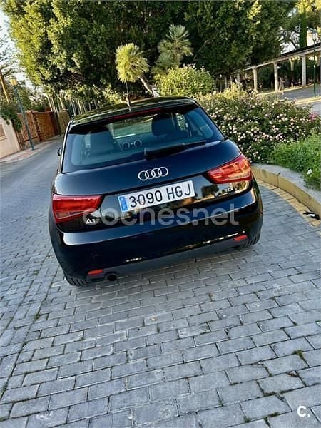 Usado Audi A1 Ambition 90 CV (66 kW) 2011 Negro Utilitario