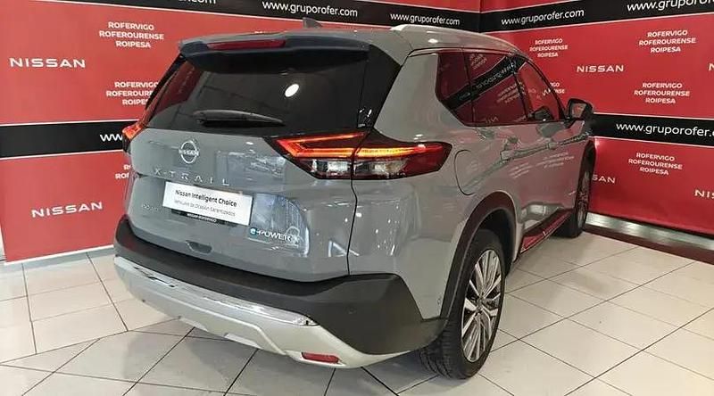 Usado Nissan X-Trail Tekna 213 CV (156 kW) 2025 Gris SUV