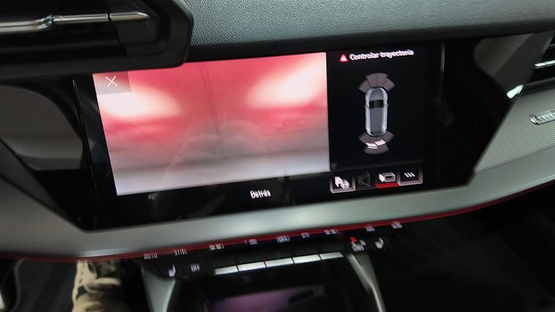 Usado Audi A3 Sportback e-tron S-Line 204 CV (150 kW) 2022 Rojo Utilitario