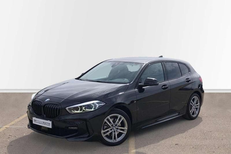 Negro Usado 2024 BMW 118 M Sport Utilitario | 30.390 € (Un poco caro) - Imagen 1/4
