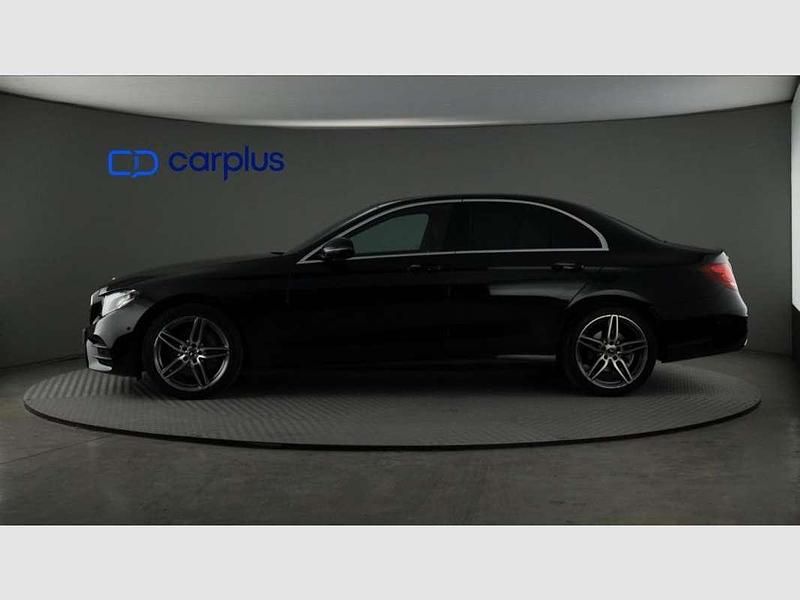 Usado Mercedes E220 194 CV (142 kW) 2019 Negro Berlina
