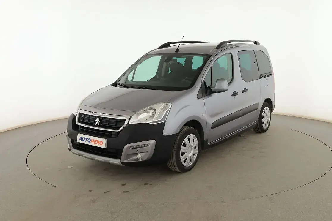 Usado Peugeot Partner Outdoor 100 CV (73 kW) 2015 Monovolumen