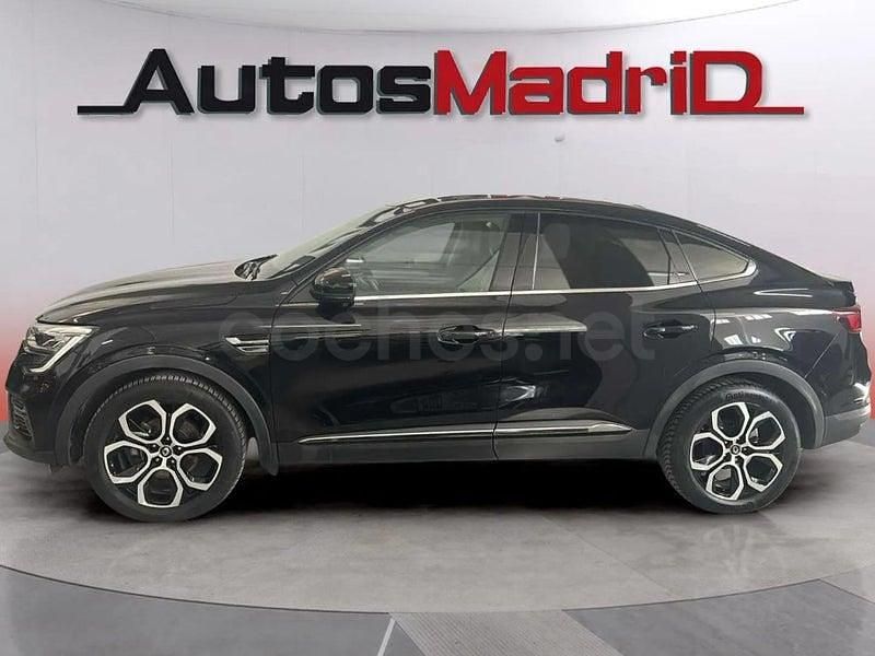 Usado Renault Arkana Techno 145 CV (106 kW) 2022 Negro SUV