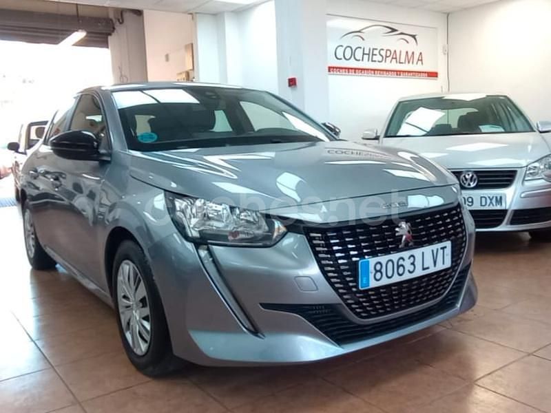Gris / plata Usado 2021 Peugeot 208 Allure Utilitario | 10.900 € (Super precio) - Imagen 1/4