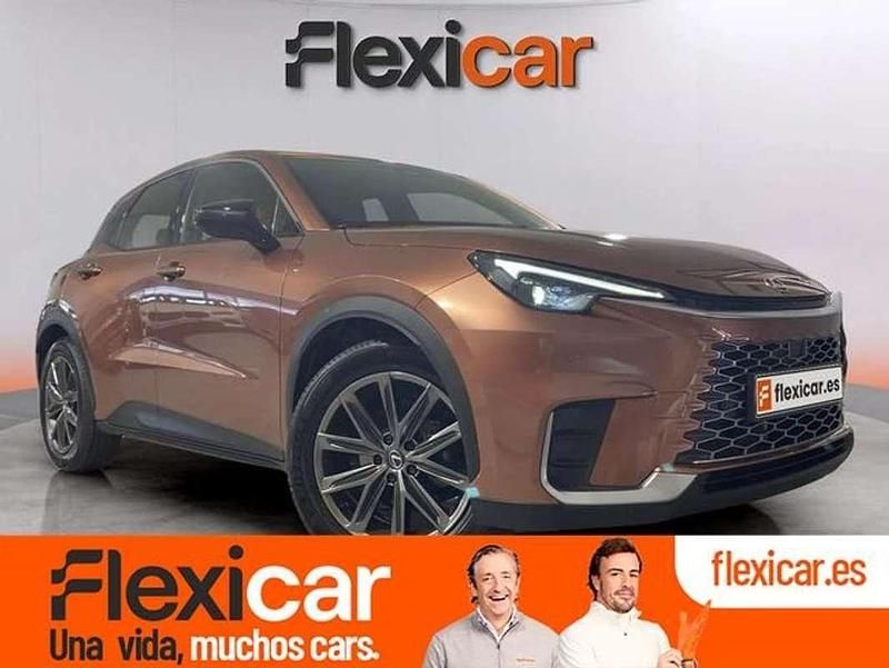 Verde Usado 2024 Lexus LBX SUV | 29.490 € (Super precio) - Imagen 1/4