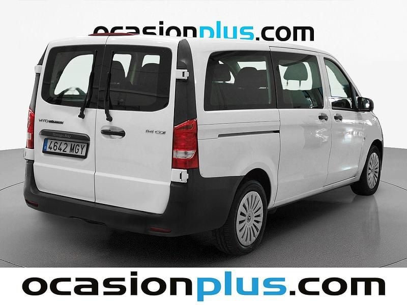 Usado Mercedes Vito 136 CV (100 kW) 2023 Blanco Van