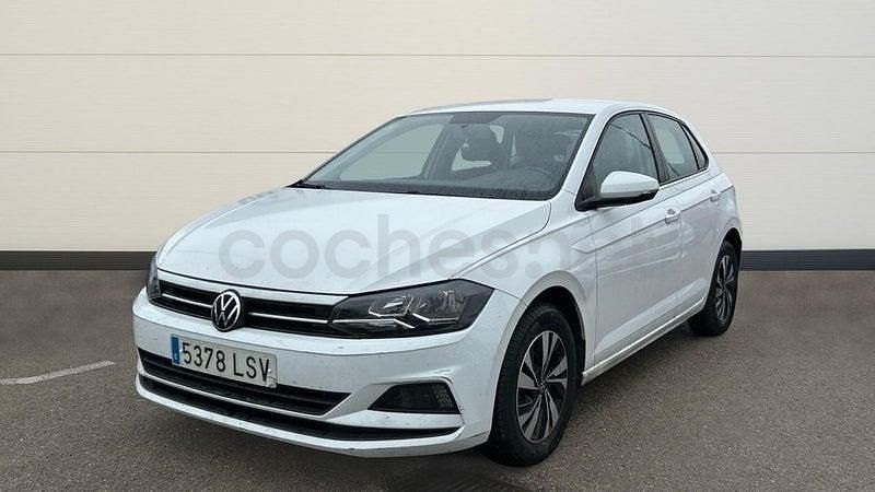 Usado VW Polo Life 95 CV (69 kW) 2021 Blanco Utilitario