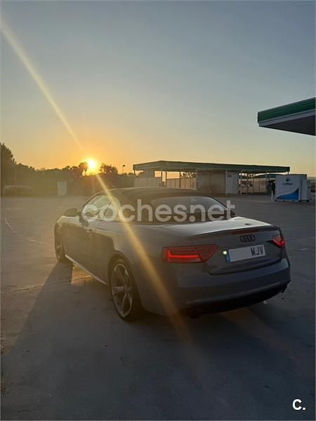 Gris / plata Usado 2014 Audi A5 Cabriolet S-Line Descapotable | 23.900 € (Un poco caro) - Imagen 1/2