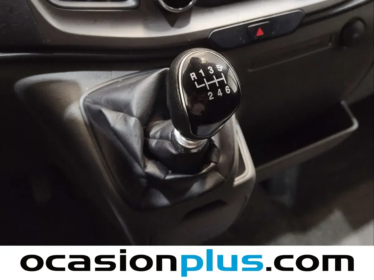 Usado Ford Transit Trend 131 CV (96 kW) 2023 Blanco Van