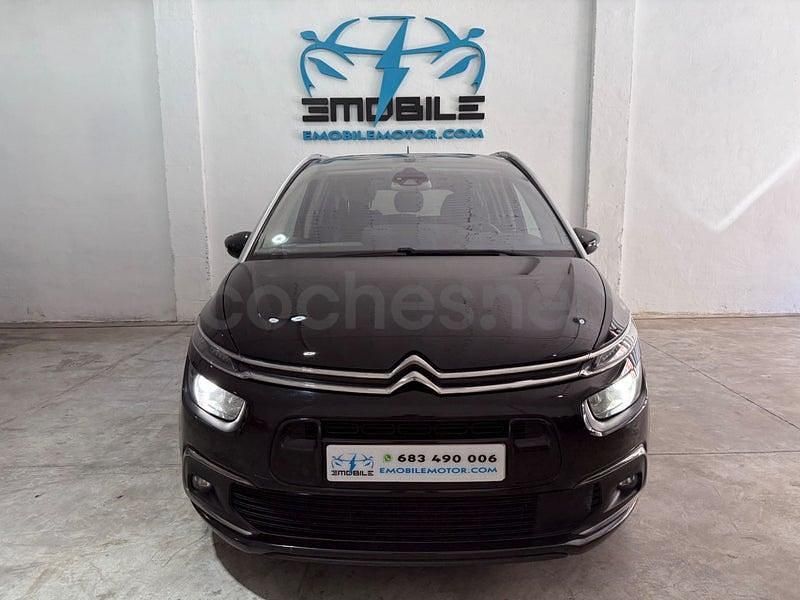 Usado Citroën C4 SpaceTourer Shine 130 CV (95 kW) 2020 Negro Monovolumen
