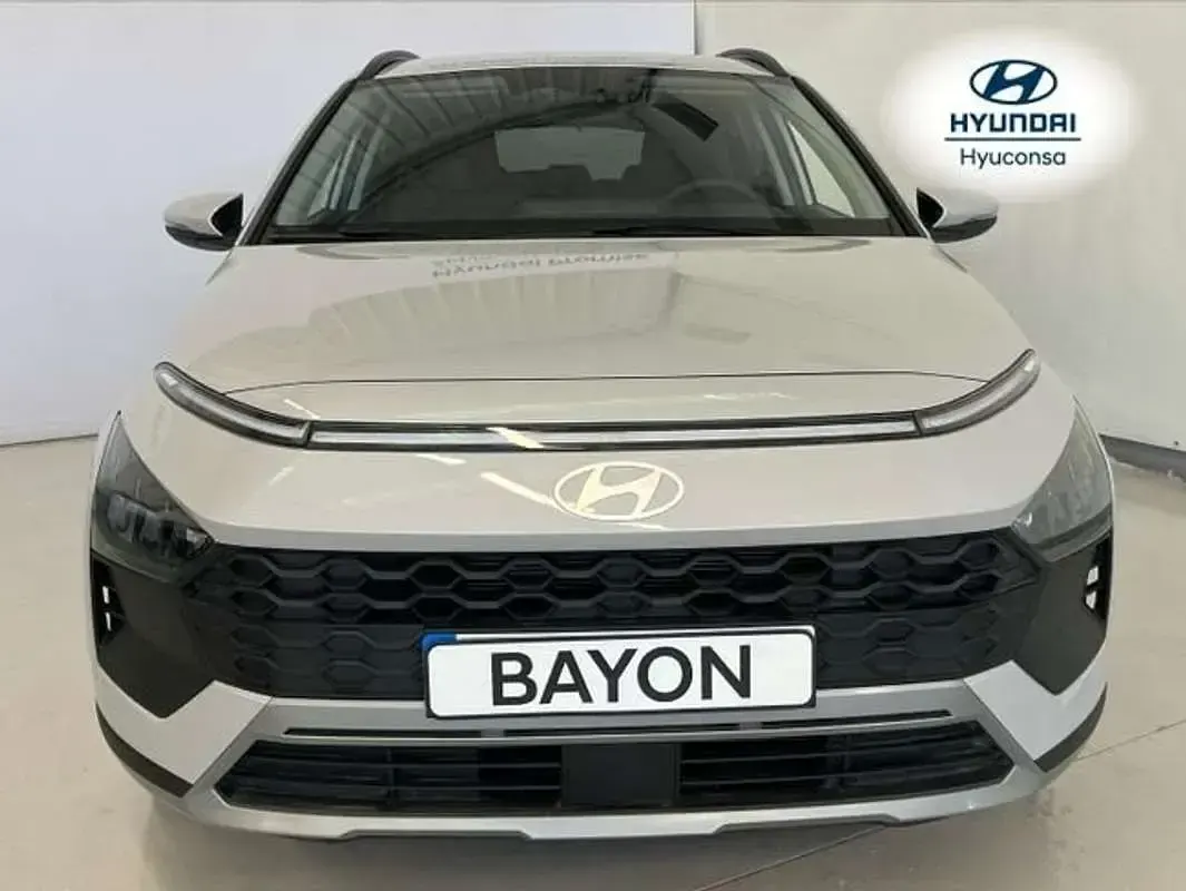 Nuevo Hyundai Bayon 80 CV (58 kW) 2026 Gris SUV