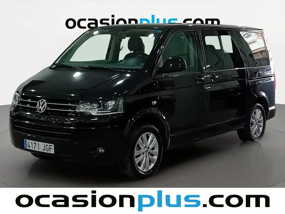 Käytetty VW Multivan 180 HP (132 kW) 2015 Tila-auto