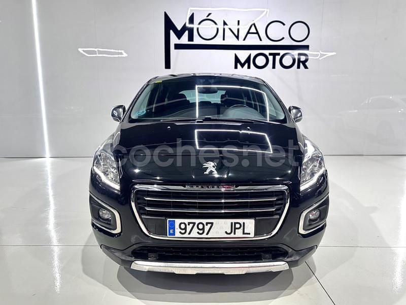 Usado Peugeot 3008 Allure 120 CV (88 kW) 2016 Negro Berlina