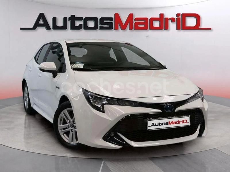 Usado Toyota Corolla Active 122 CV (89 kW) 2020 Blanco Berlina
