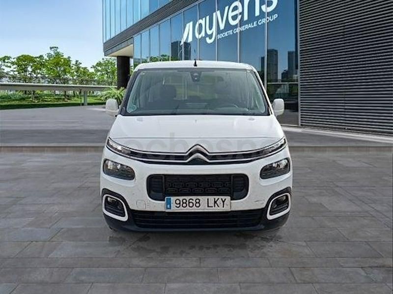 Usado Citroën Berlingo Feel 102 CV (75 kW) 2020 Blanco Monovolumen