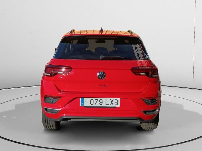 Usado VW T-Roc Advance 150 CV (110 kW) 2022 Rojo SUV