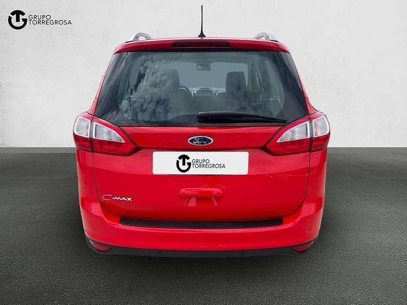 Usado Ford Grand C-Max Trend+ 120 CV (88 kW) 2018 Rojo Monovolumen