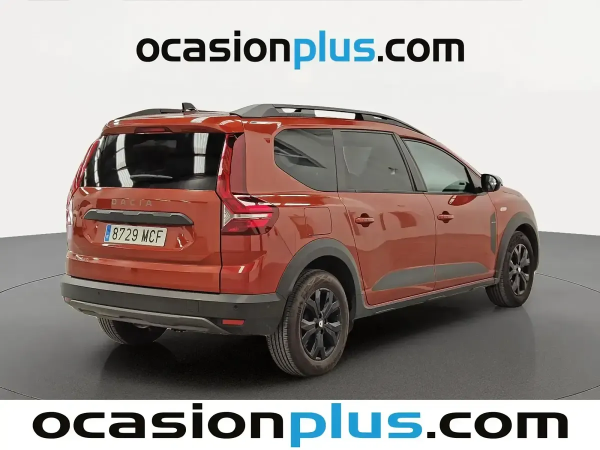 Begagnad Dacia Jogger Extreme 110 HK (80 kW) 2022 Orange Minibuss