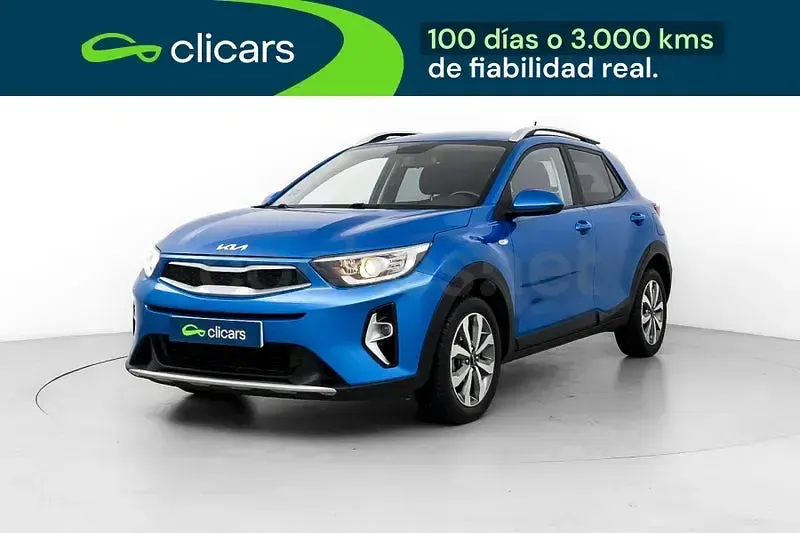 Usado Kia Stonic 84 CV (61 kW) 2022 Azul SUV