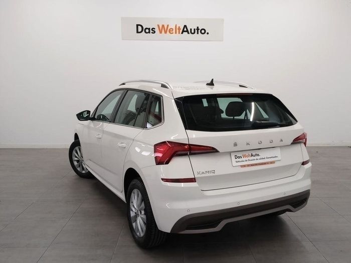 Blanco Usado 2021 Skoda Kamiq Ambition SUV | 17.440 € (Precio justo) - Imagen 1/4