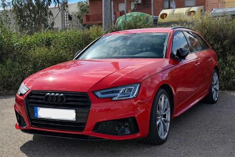 Usado Audi A4 Advanced 150 CV (110 kW) 2020 Rojo Berlina