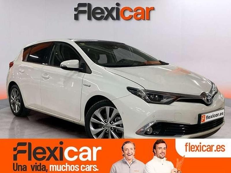 Blanco Usado 2015 Toyota Auris Hybrid Utilitario | 12.990 € (Buen precio) - Imagen 1/4